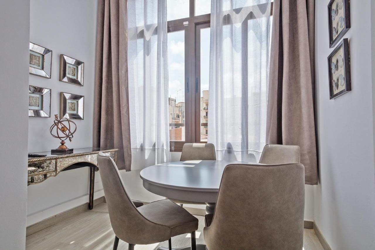 Alcam Books Apartment Barcelona Exterior photo